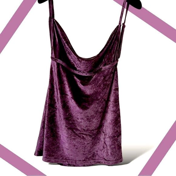 Free People All Night Velvet Sexy spaghetti strings Tank Top Fig Jam MSRP $68 M - Picture 3 of 12